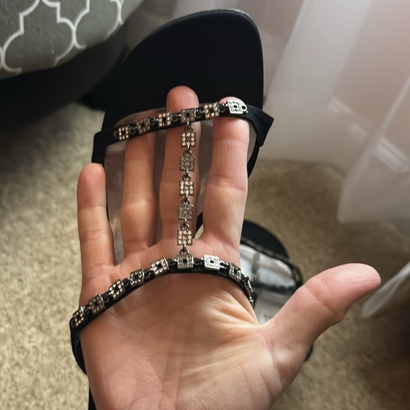 StuartWeitzman Size 9. Black and silver sandals - Picture 6 of 8